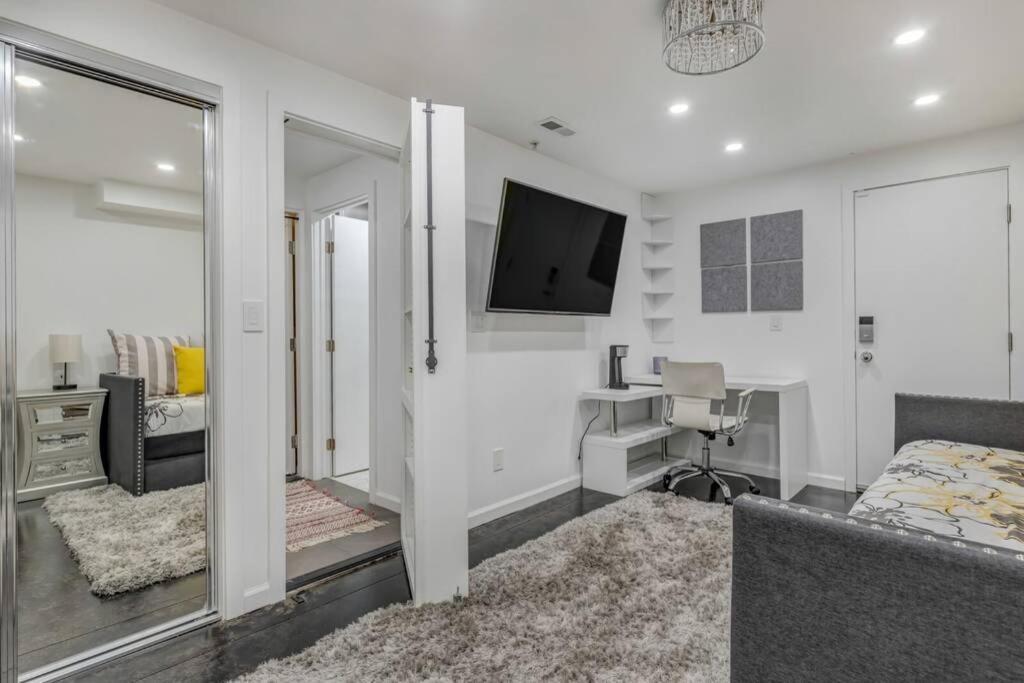 Spectacular View- Luxurious 4bd 4ba Holiday home *